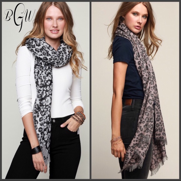 Boutique with Grace Accessories - 🌺5⭐️Gorgeous Leopard Print scarf